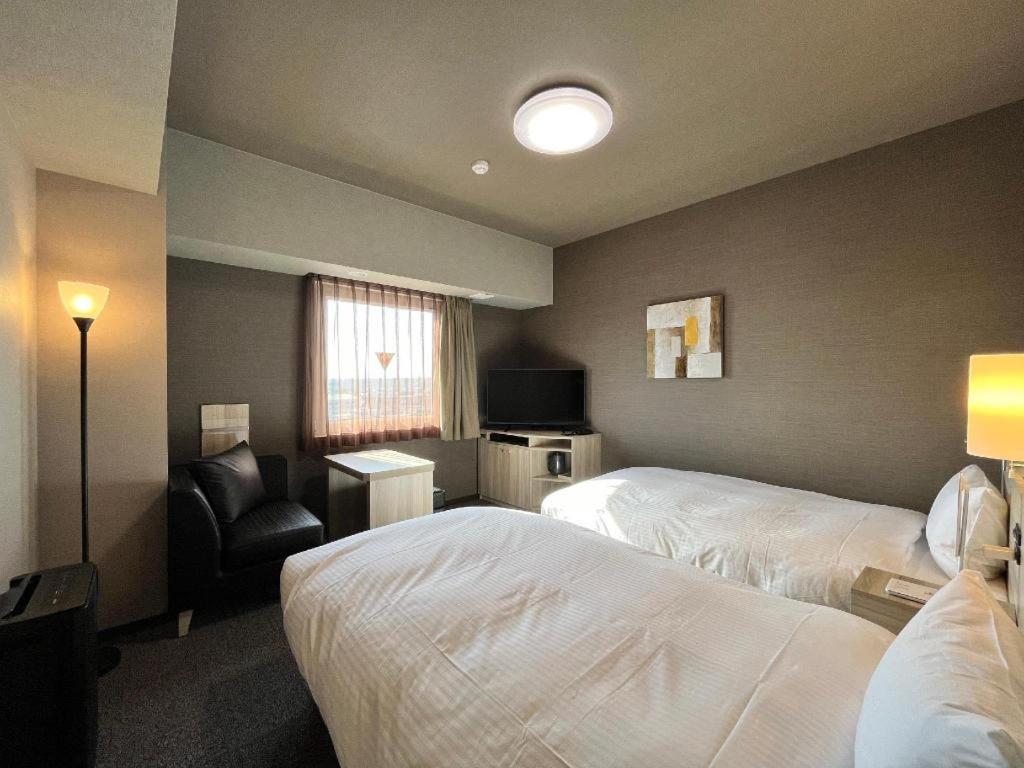 Hotel Route Inn Miyakonojō 外观 照片